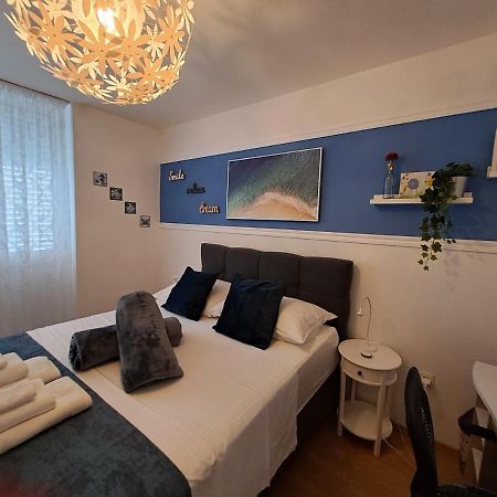 Appartement Apartman Nera à Ploce  Extérieur photo